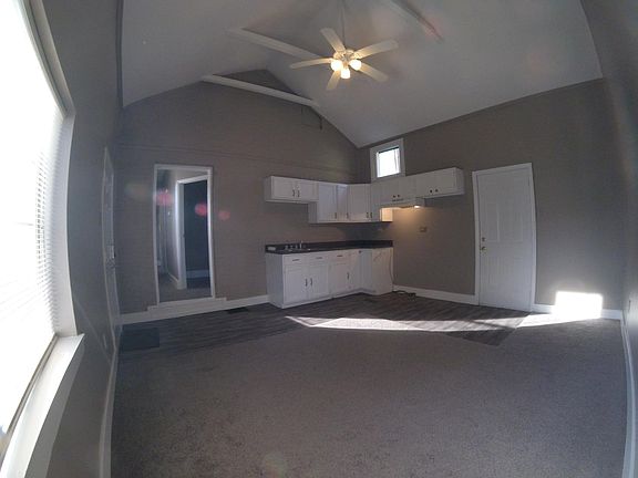 4th image of 4700 Whetsel Ave