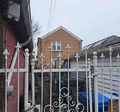 2nd image of 7125 S Fairfield Ave