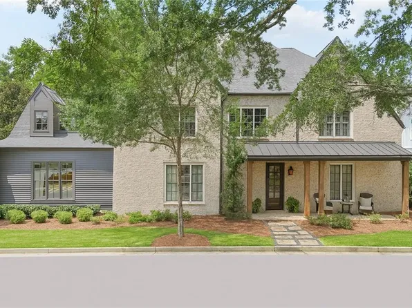 2620 Middle Coray Cir, Marietta, GA 30066