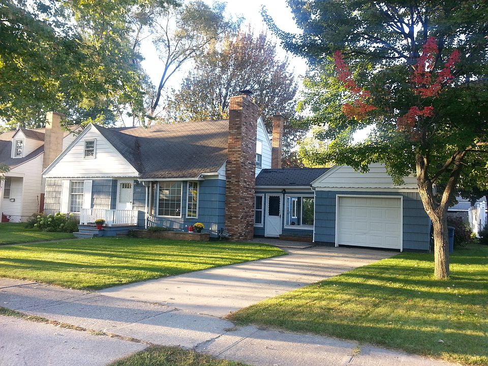 Roosevelt Park Charmer