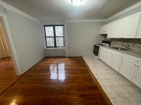 32-44 30th St, Astoria, NY