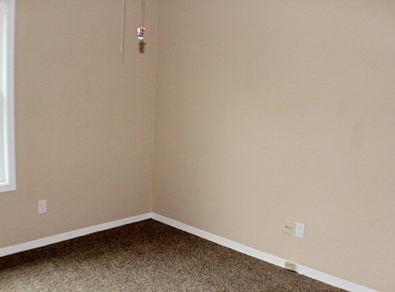 5th image of 1237 Western Ct