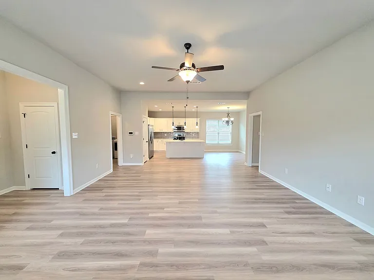 4637 Sago Palm Cir — Photo 4
