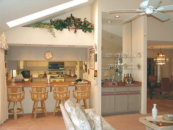 Breakfast Bar