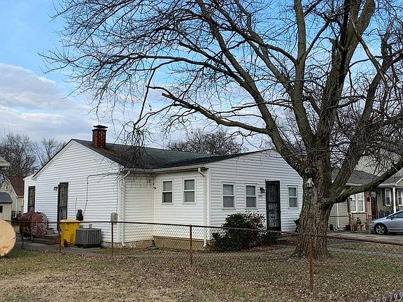 2nd image of 303 Columbus Rd