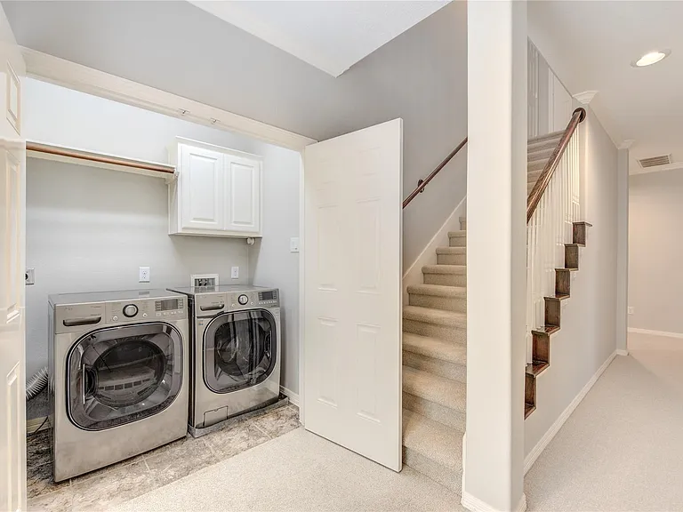 11623 Royal Oaks Xing — Photo 12