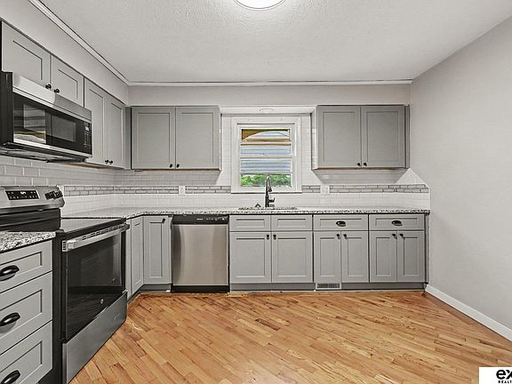 5th image of 4113 N 66th St