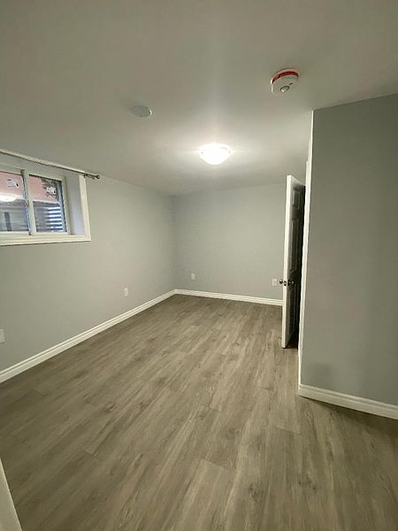 Kitchener Apartment for rent - 2 Bedrooms — photo 18