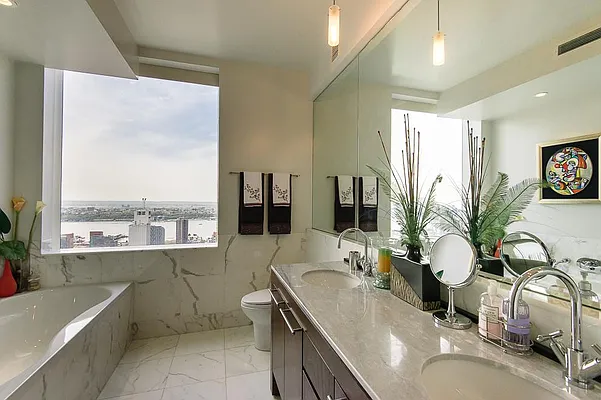 Rented by Corcoran | media 12