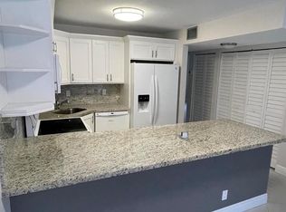 2358 NW 37th Ave, Pompano Beach, FL 33066