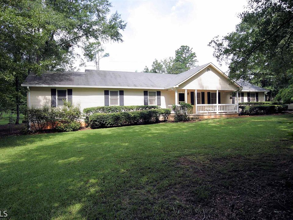 1st image of 40 Bethany Woods Ct