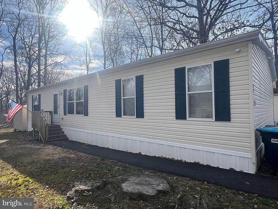 1st image of 44 Stony Chase Dr