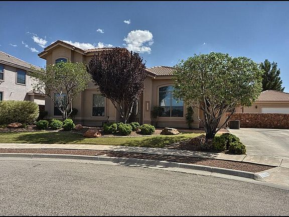 3rd image of 11918 Paseo Dorado Cir