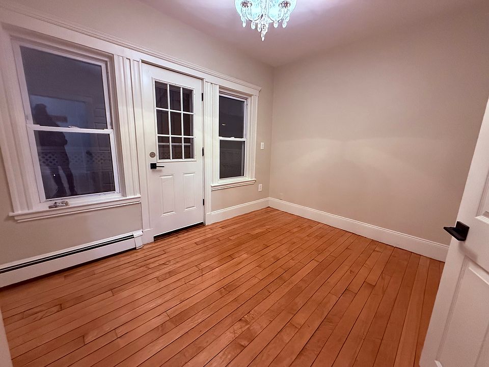 1st image of 40 Alpha Rd