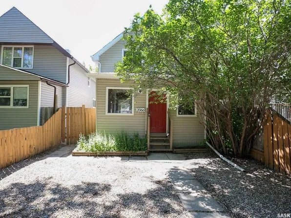 2066 Wallace STREET, Regina, SK S4N 4A4