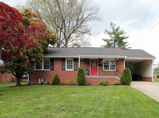 4444 Wells Pkwy, Hyattsville, MD