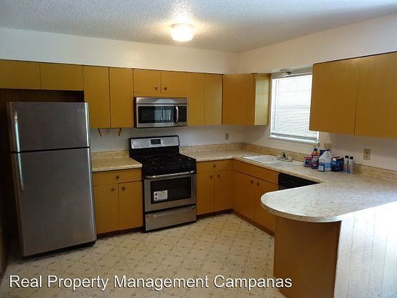 3rd image of 4438 Seabreeze Dr