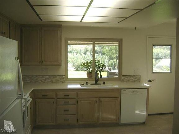 2nd image of 42022 Village 42