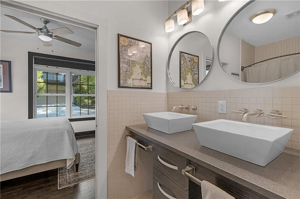 1 bed, 1.0 bath, 1031 sqft, $2,000 — Photo 4