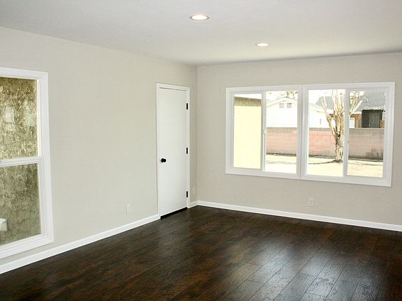 3rd image of 5032 Hersholt Ave