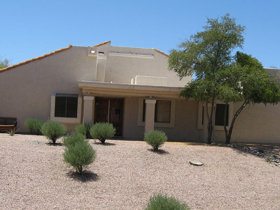 1st image of 1653 N Sierra Vista Dr