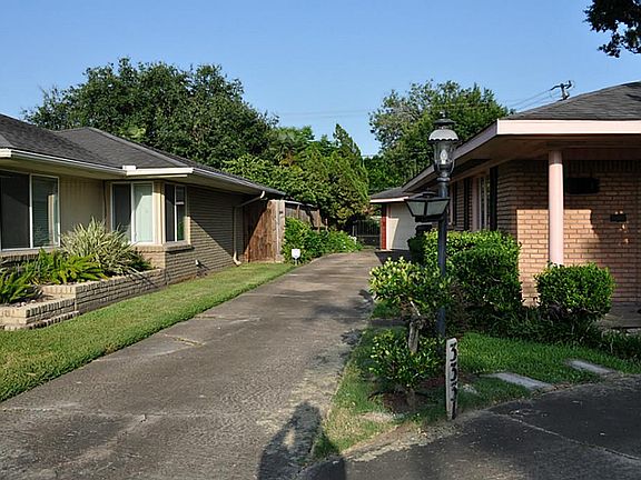 5th image of 3331 S Braeswood Blvd