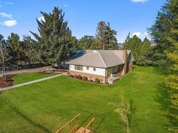 155 N 1st St W, Malta, ID 83342