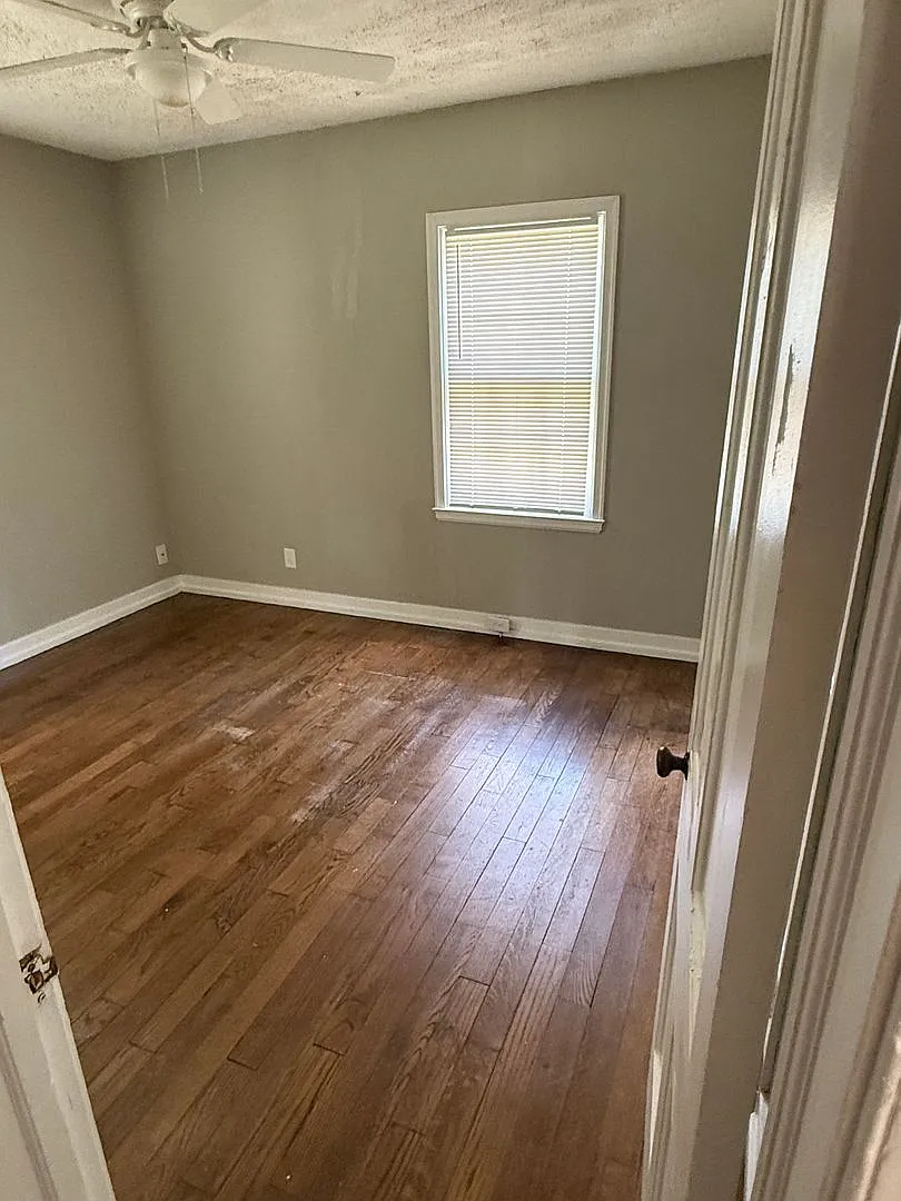 2 bedroom 1 bath house — Photo 3