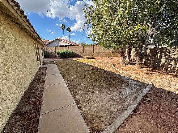 4th image of 3830 E Bighorn Ave