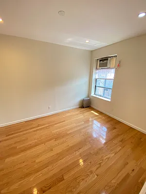 Rented by Level Group | media 6