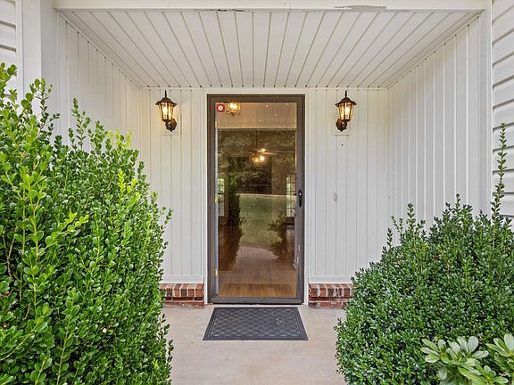2nd image of 1095 Locke Cuba Rd
