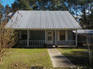58 Sand Ln, Sumrall, MS 39482