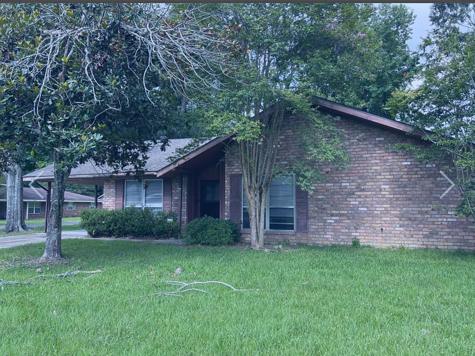 1st image of 1416 Camelia Dr