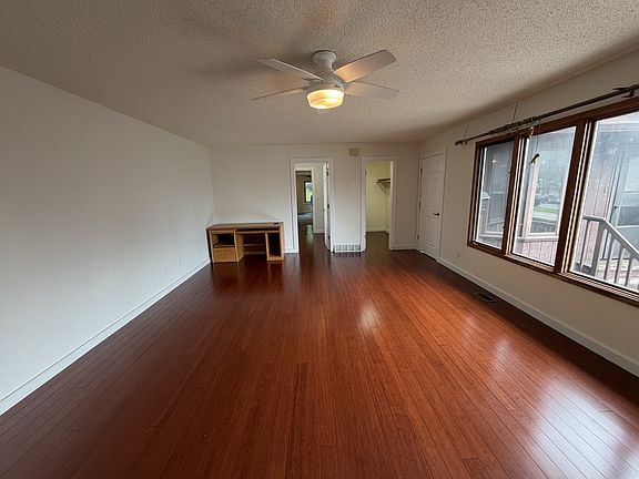 5th image of 1900 NW 82nd St