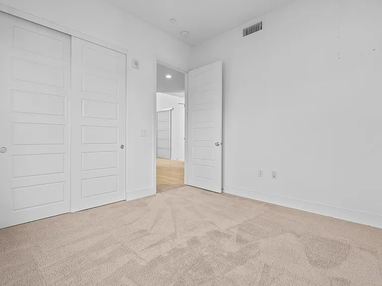 8547 Aspect Dr — Photo 24