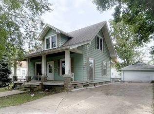 717 Dakota St, Sabetha, KS 66534