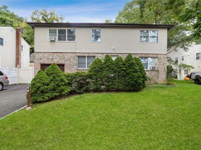 15 Evert Street, Huntington Station, NY, 11746