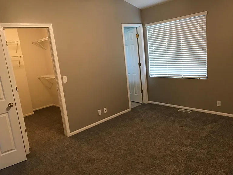 14479 Locust St — Photo 10