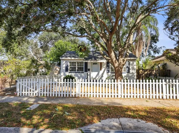 1511 35th Ave N, Saint Petersburg, FL 33704