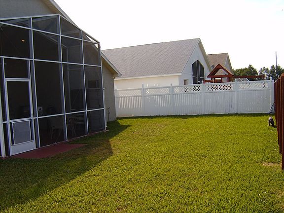 Big fenced back yard