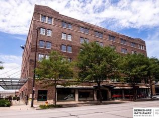 1024 Dodge St APT 212, Omaha, NE 68102