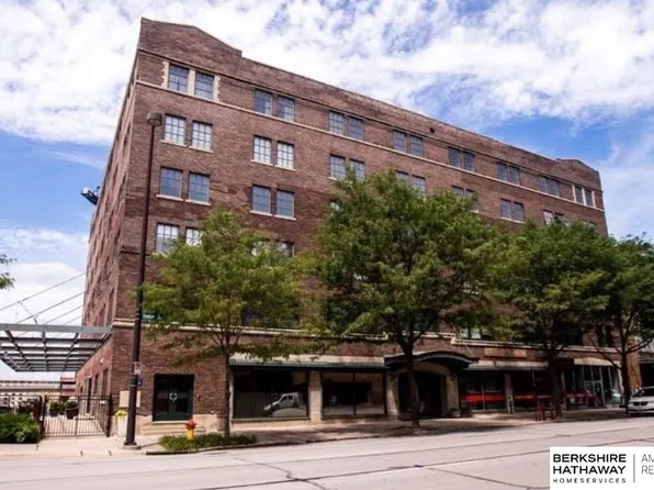 1024 Dodge St APT 212, Omaha, NE 68102