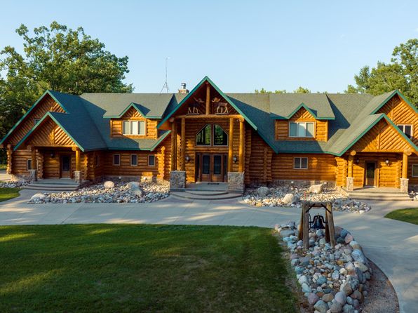 404 Barry Dr, Alger, MI 48610