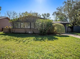 6325 Rowan Ln, Houston, TX 77074