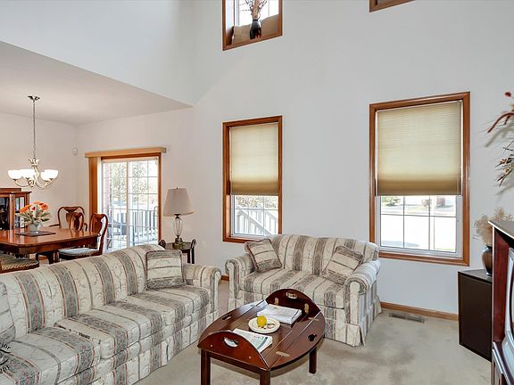 5th image of 14958 S Suffolk Ct