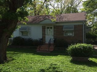 737 Beardsley Ct, Saint Louis, MO 63135
