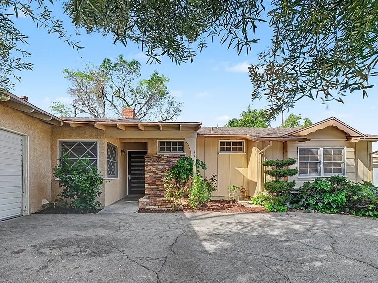 4413 Canoga Dr — Photo 3