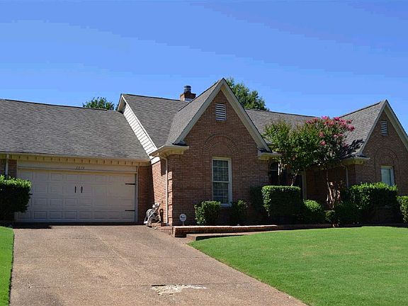 3rd image of 2074 Kings Cross Ln