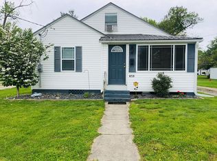 418 S Grove St, Odon, IN 47562