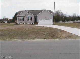 211 Echo Ridge Cpe, Carteret, NC 28584